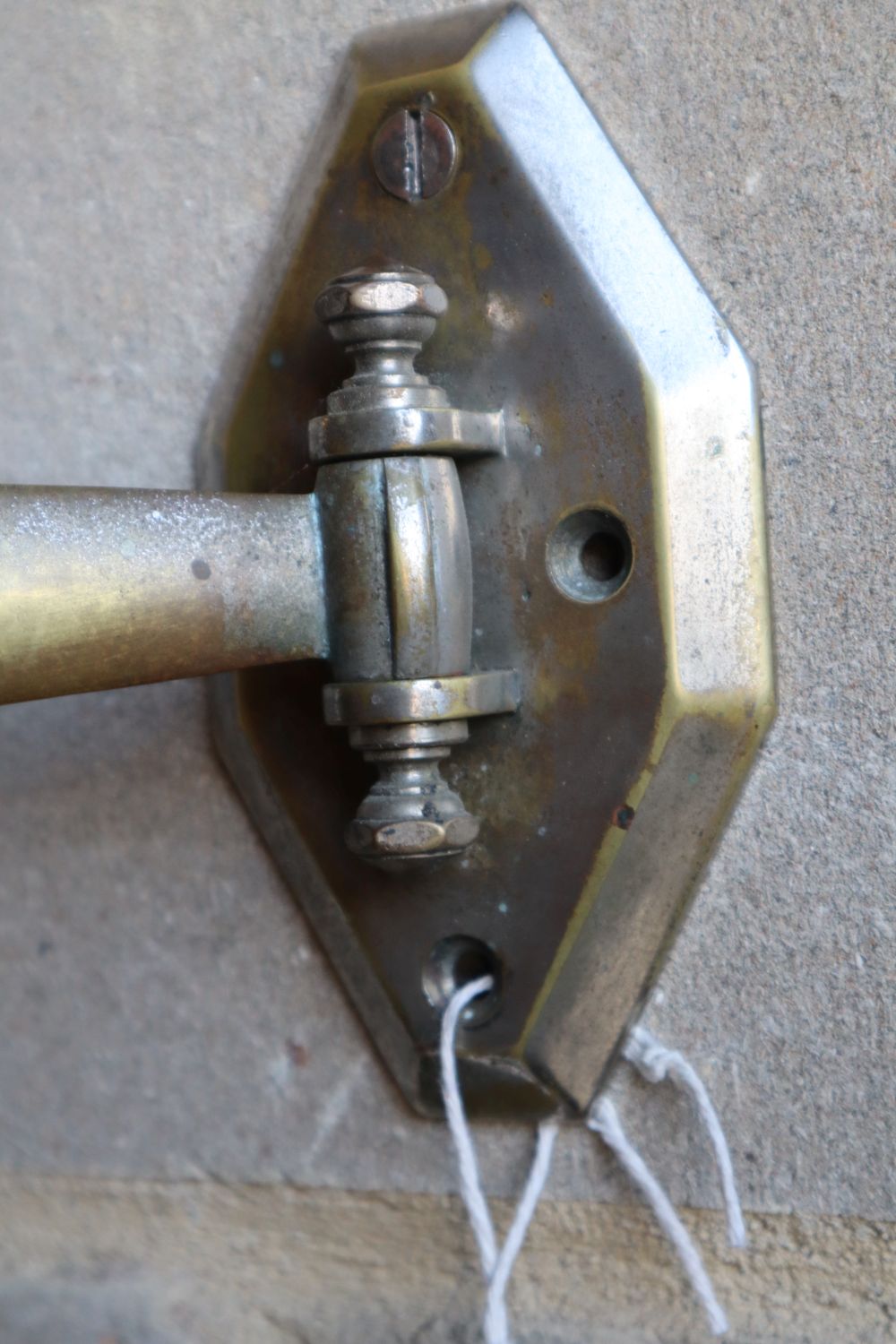 An Art Deco shaving mirror, plate 24cm diameter